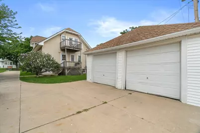 2050 S 57th St, West Allis, WI 53219 - Photo 44