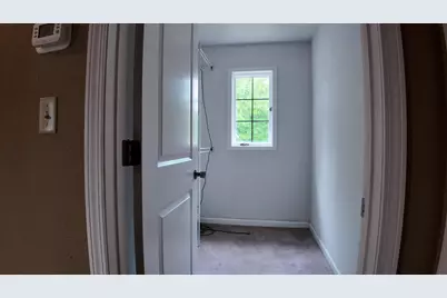 3701 N 97th St, Milwaukee, WI 53222 - Photo 34