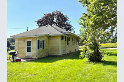 164  Dewey Ave, Fontana, WI 53125 - Photo 4