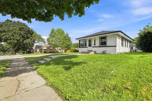 2002 S 97th St, West Allis, WI 53227 - Photo 2