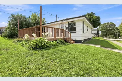 2002 S 97th St, West Allis, WI 53227 - Photo 18