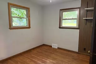 370 S Allen Rd, Brookfield, WI 53186 - Photo 12