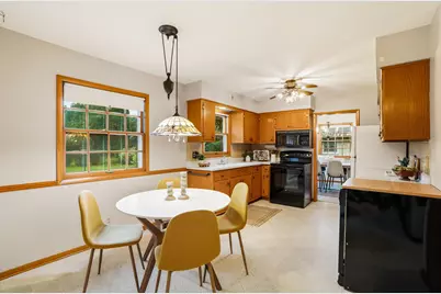 738  6th Ave, Grafton, WI 53024 - Photo 8