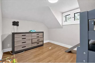 4186 N 15th St, Milwaukee, WI 53209 - Photo 12
