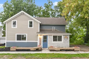 121 N Main St, Iron Ridge, WI 53035 - Photo 24