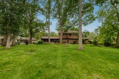 5254 S Allenwood Ln, Hales Corners, WI 53130 - Photo 54