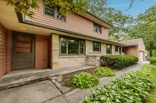 5254 S Allenwood Ln, Hales Corners, WI 53130 - Photo 4