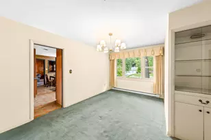 5254 S Allenwood Ln, Hales Corners, WI 53130 - Photo 12