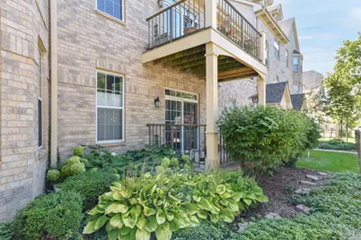 339 W Vine St, Milwaukee, WI 53212 - Photo 26