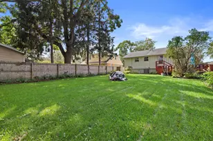 3925 31st Ave, Kenosha, WI 53144 - Photo 2