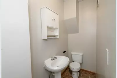 1300  Buchanan St, Racine, WI 53402 - Photo 16