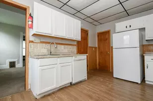 1300 Buchanan St, Racine, WI 53402 - Photo 10