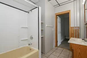 1300 Buchanan St, Racine, WI 53402 - Photo 14