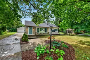 7125 N Longacre Rd, Fox Point, WI 53217 - Photo 2