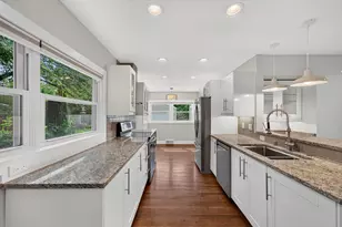 7125 N Longacre Rd, Fox Point, WI 53217 - Photo 28