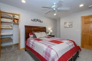 W2366 Mcaleavey Ct, Ashippun, WI 53066 - Photo 32