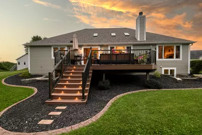 W2366  McAleavey Ct, Ashippun, WI 53066 - Photo 4
