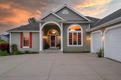 W2366  McAleavey Ct, Ashippun, WI 53066 - Photo 1