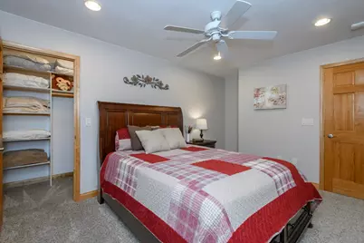 W2366  McAleavey Ct, Ashippun, WI 53066 - Photo 30