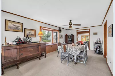 4226  Maple Dr, Delavan, WI 53115 - Photo 6