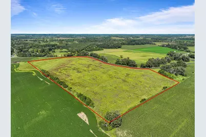 7201  Wheatland Rd, Burlington, WI 53105 - Photo 2