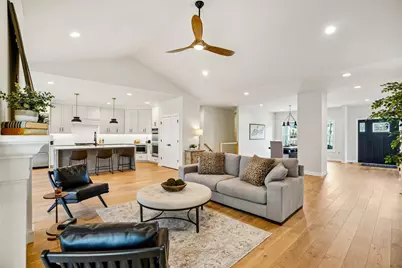 701  Wild Ridge Dr, Lake Geneva, WI 53147 - Photo 8