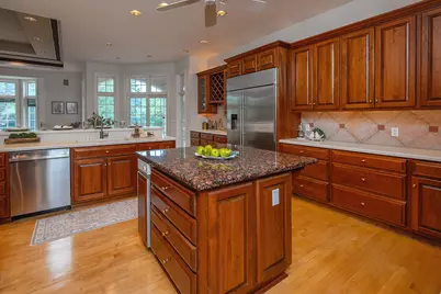 14425  Westover Rd, Elm Grove, WI 53122 - Photo 26