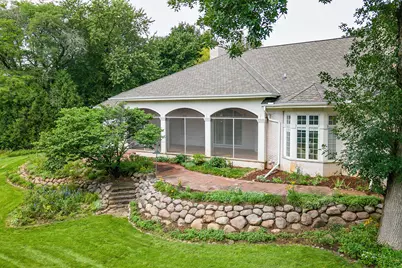14425  Westover Rd, Elm Grove, WI 53122 - Photo 62