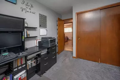7726 N 49th St, Brown Deer, WI 53223 - Photo 14