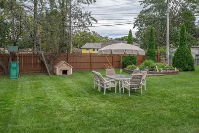 7726 N 49th St, Brown Deer, WI 53223 - Photo 26
