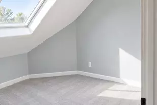 2538 N Hubbard St, Milwaukee, WI 53212 - Photo 12