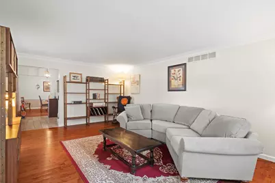 18045  Lamplighter Ln, Brookfield, WI 53045 - Photo 12
