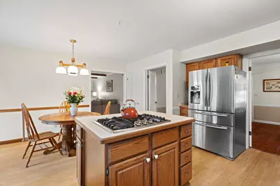 18045  Lamplighter Ln, Brookfield, WI 53045 - Photo 18