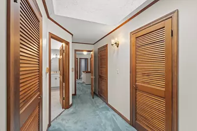 18045  Lamplighter Ln, Brookfield, WI 53045 - Photo 32