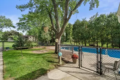 18045  Lamplighter Ln, Brookfield, WI 53045 - Photo 48