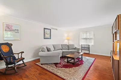 18045  Lamplighter Ln, Brookfield, WI 53045 - Photo 14