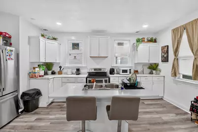 2633 S 3rd St, Milwaukee, WI 53207 - Photo 8