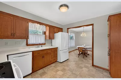 3508 E Oakwood Rd, Oak Creek, WI 53154 - Photo 18