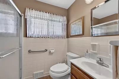 3508 E Oakwood Rd, Oak Creek, WI 53154 - Photo 6