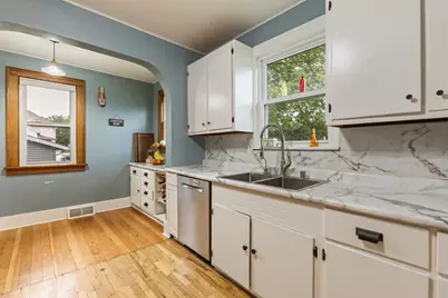 408  Orchard St, Burlington, WI 53105 - Photo 10