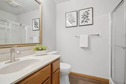 18755  Brookfield Lake Dr #15, Brookfield, WI 53045 - Photo 14