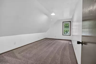1003 S 31st St, Milwaukee, WI 53215 - Photo 16