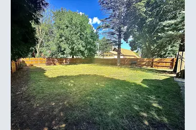 1810  Axel Ave, Madison, WI 53711 - Photo 2