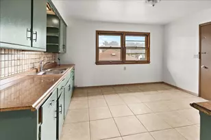 4414 N 67th St, Milwaukee, WI 53218 - Photo 10
