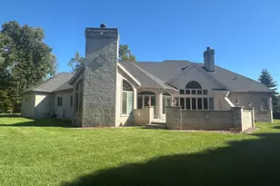 3505 Edgewood Rd, Manitowoc, WI 54220 - Photo 10