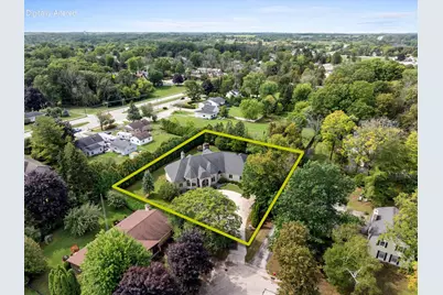 3505  Edgewood Rd, Manitowoc, WI 54220 - Photo 4