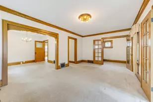 2631 S Linebarger Terrace, Milwaukee, WI 53207 - Photo 8