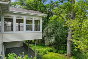 426 Country Club Dr, Lake Geneva, WI 53147 - Photo 38