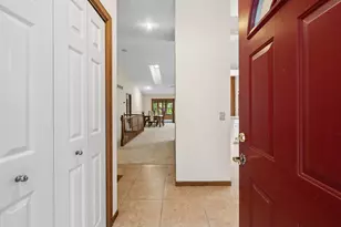 426 Country Club Dr, Lake Geneva, WI 53147 - Photo 2