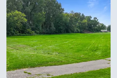 426  Country Club Dr, Lake Geneva, WI 53147 - Photo 42